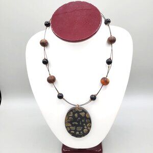 Station Bead Wire Necklace Large Resin Oval Pendant Lobster Clasp 18 inches